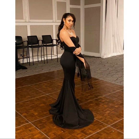 Fashion Nova Dresses & Skirts - Feeling Exquisite Mermaid Dress - Black